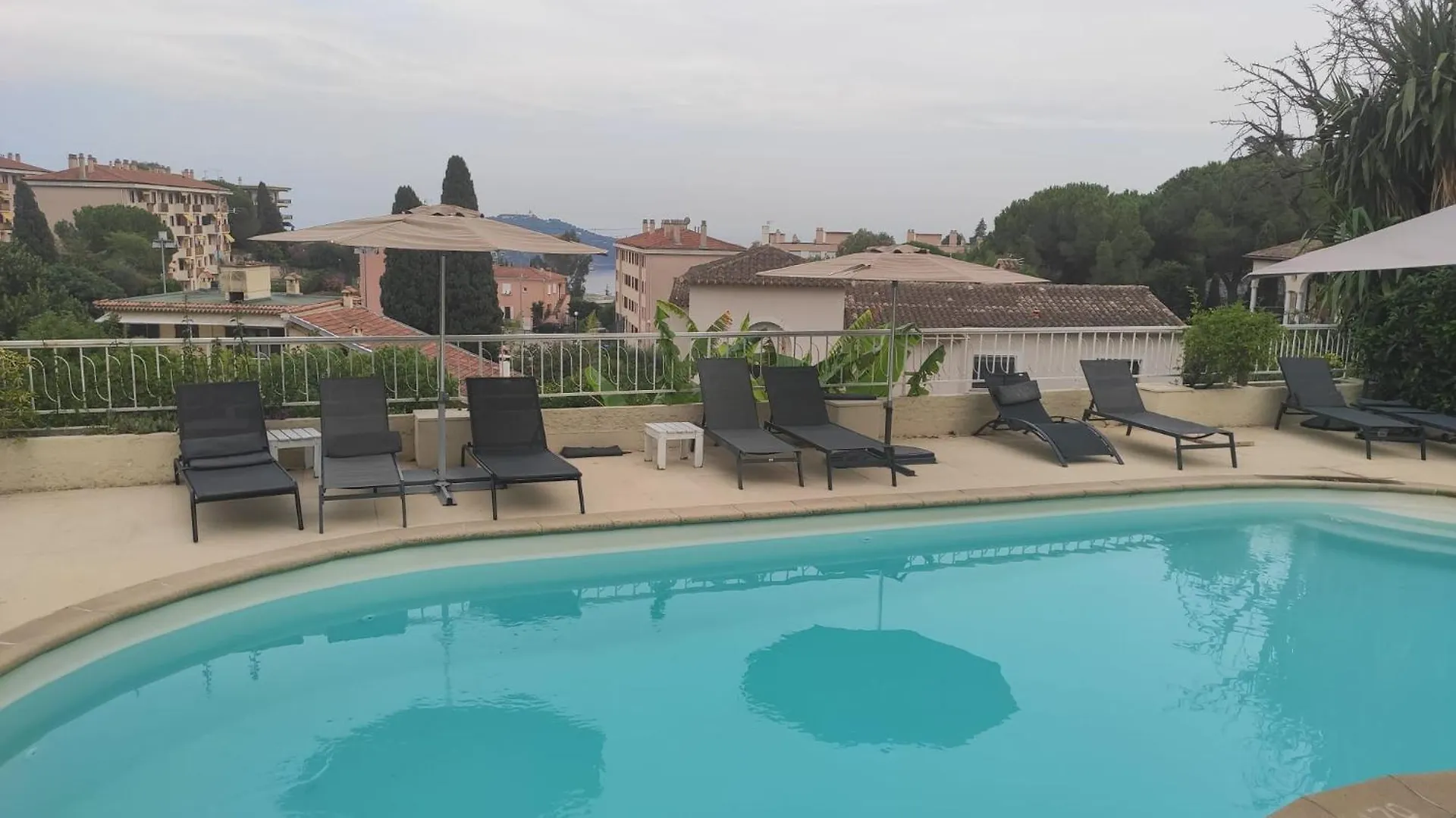 Hotel La Fiancee Du Pirate Villefranche-sur-Mer France