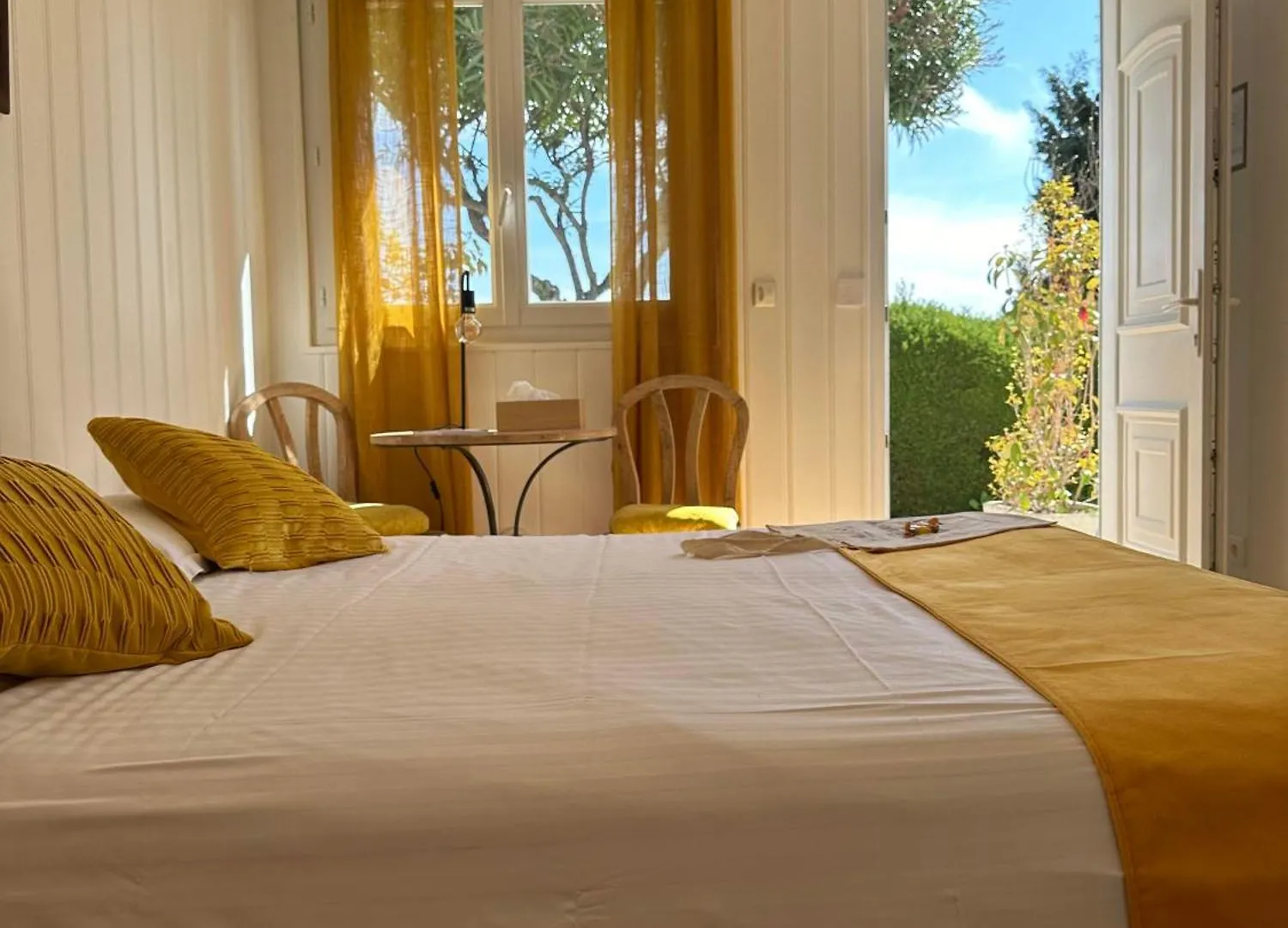 Hotel La Fiancee Du Pirate Villefranche-sur-Mer 3*,  France