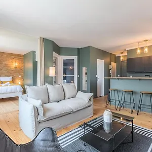 Appartement Charming 2 Bedroom - Old 
