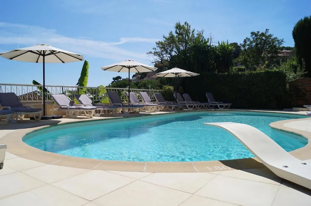 Hotel La Fiancee Du Pirate Villefranche-sur-Mer 3*,